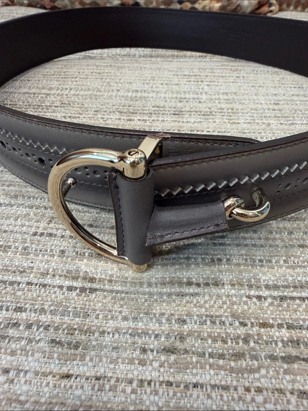 Gucci Womens’ Leather Dress Belt in Gray and Tan with Gold Buckle Sz 32